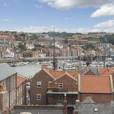Coast Apartment Whitby Buitenkant foto