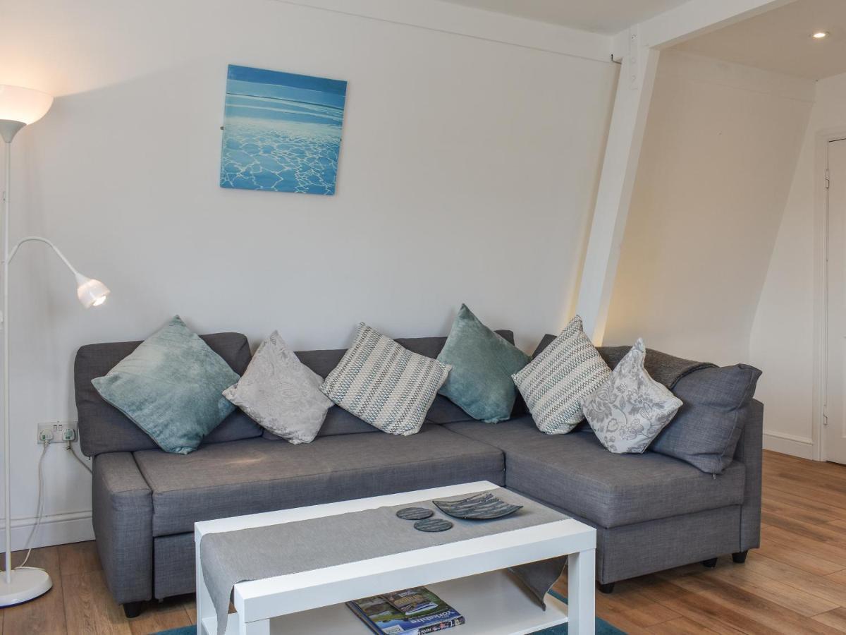 Coast Apartment Whitby Buitenkant foto